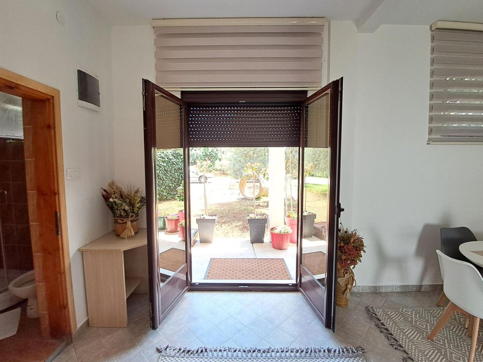 Olive Apartment Подгорица Экстерьер фото
